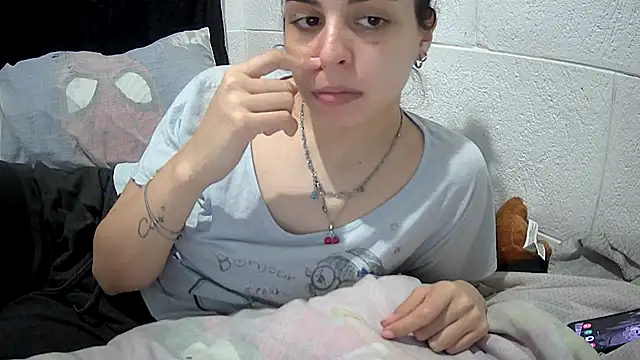 violetazein7 online show from July 12, 2026, 4:36 am