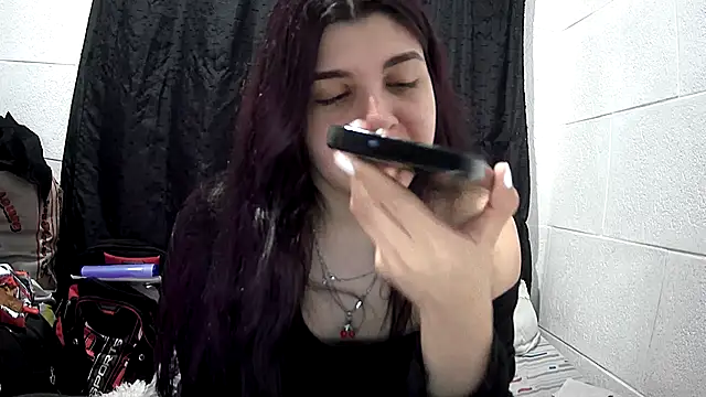 violetazein7 online show from July 14, 2026, 12:13 am