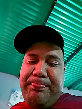 Snapshot of Mohamed1627 chatting on March 4, 2026, 2:12 pm Mohamed1627 online show from March 4, 2026, 2:12 pm