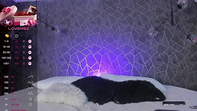 Snapshot of vaelina_angels chatting on February 26, 2026, 11:42 am vaelina angels online show from February 26, 2026, 11:42 am