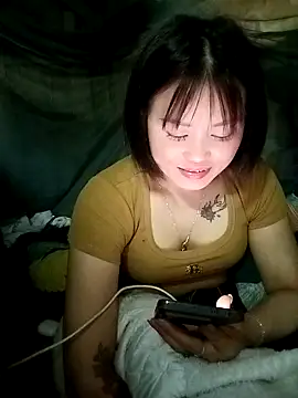 Snapshot of luna-rosax chatting on February 16, 2026, 4:25 pm luna-rosax online show from February 16, 2026, 4:25 pm