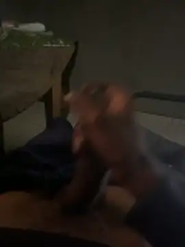 Snapshot of longuebitenoire971 chatting on February 17, 2026, 8:00 am longuebitenoire971 online show from February 17, 2026, 8:00 am