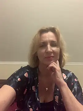 Snapshot of VeltaMur975 chatting on March 6, 2026, 8:27 pm VeltaMur975 online show from March 6, 2026, 8:27 pm