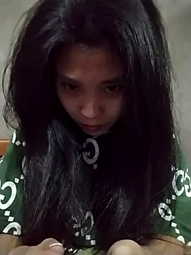 Snapshot of good-girlx chatting on February 19, 2026, 6:42 am good-girlx online show from February 19, 2026, 6:42 am