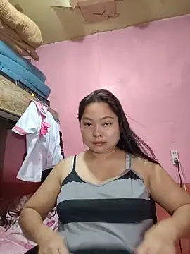 sweety pie18 online show from April 14, 2026, 2:01 pm