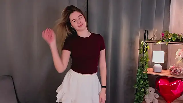 Snapshot of EleanorConnerr chatting on February 21, 2026, 11:00 am EleanorConnerr online show from February 21, 2026, 11:00 am