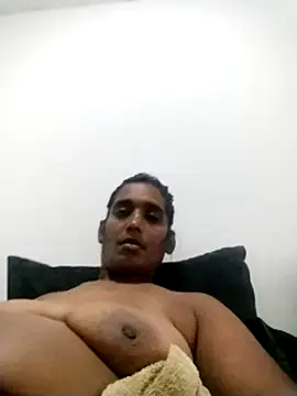 Snapshot of Baby_P chatting on February 17, 2026, 7:53 pm Baby P online show from February 17, 2026, 7:53 pm