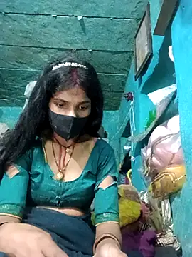 Snapshot of Desi_Couple_P chatting on February 23, 2026, 4:10 am Desi Couple P online show from February 23, 2026, 4:10 am