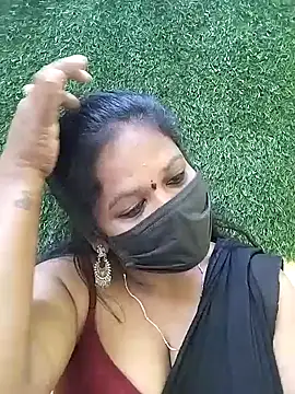 Snapshot of Tamil_Ramya_ chatting on March 4, 2026, 11:22 pm Tamil Ramya online show from March 4, 2026, 11:22 pm