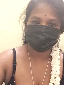 Snapshot of Tamil_Ramya_ chatting on May 4, 2026, 6:26 pm Tamil Ramya online show from May 4, 2026, 6:26 pm