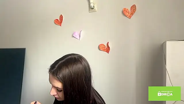 Snapshot of VenusDwigginss chatting on February 14, 2026, 6:21 am VenusDwigginss online show from February 14, 2026, 6:21 am