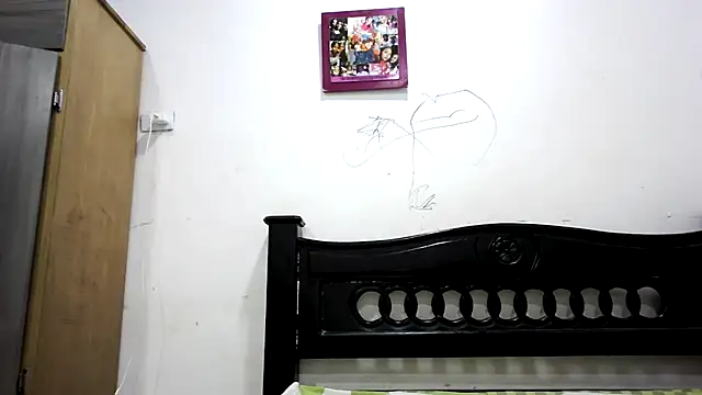 Snapshot of PerlaCurvasgrandes chatting on February 26, 2026, 7:46 pm PerlaCurvasgrandes online show from February 26, 2026, 7:46 pm