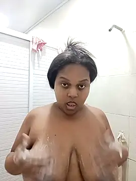 Snapshot of PerlaCurvasgrandes chatting on March 7, 2026, 3:36 am PerlaCurvasgrandes online show from March 7, 2026, 3:36 am