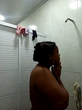 Snapshot of PerlaCurvasgrandes chatting on March 12, 2026, 7:20 pm PerlaCurvasgrandes online show from March 12, 2026, 7:20 pm