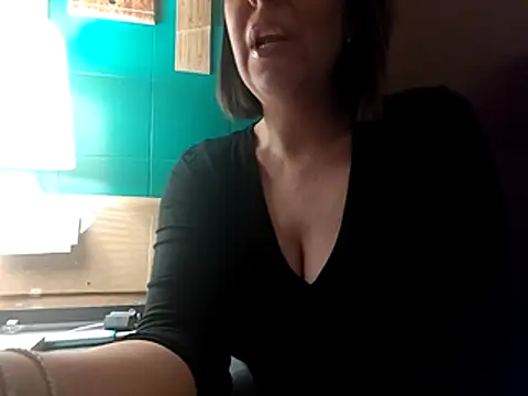 Snapshot of Ginevra01 chatting on February 14, 2026, 9:00 pm Ginevra01 online show from February 14, 2026, 9:00 pm