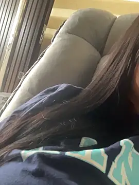 Snapshot of rut_model chatting on February 13, 2026, 6:37 pm rut model online show from February 13, 2026, 6:37 pm