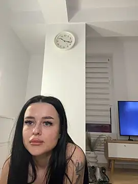 Katty Pery online show from February 13, 2026, 8:16 pm