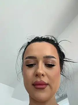 Katty Pery online show from February 27, 2026, 12:16 pm