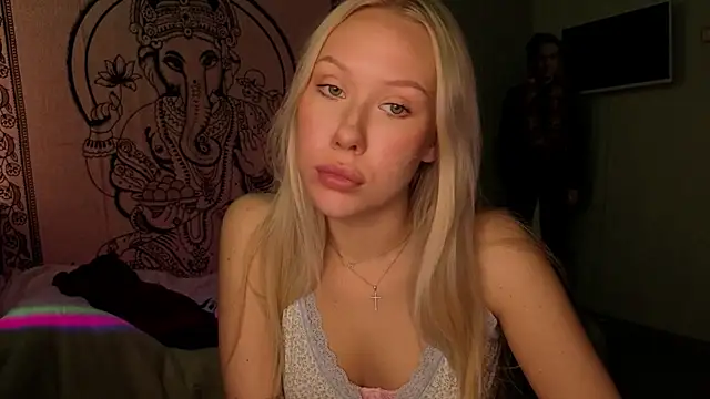Snapshot of pureeangel chatting on March 14, 2026, 11:37 am pureeangel online show from March 14, 2026, 11:37 am