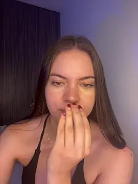 alyabelova online show from May 8, 2026, 5:35 am