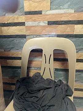 Snapshot of squirtshantal chatting on February 15, 2026, 7:05 am squirtshantal online show from February 15, 2026, 7:05 am