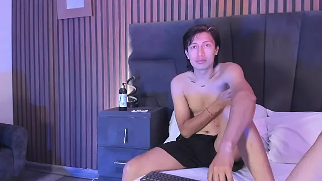 Snapshot of MarcoAndAllice chatting on February 23, 2026, 7:50 am MarcoAndAllice online show from February 23, 2026, 7:50 am