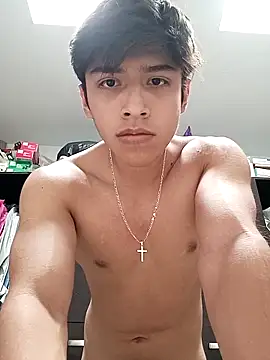 fran0631 online show from April 8, 2026, 7:58 pm