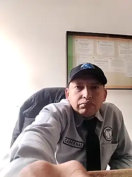 Snapshot of Hachi28 chatting on March 11, 2026, 5:19 pm Hachi28 online show from March 11, 2026, 5:19 pm