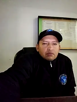 Snapshot of Hachi28 chatting on March 14, 2026, 3:23 am Hachi28 online show from March 14, 2026, 3:23 am