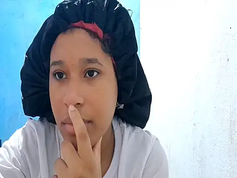 MadelynStamant online show from March 9, 2026, 12:20 pm