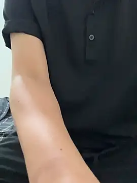 Snapshot of traidep3chan chatting on March 5, 2026, 2:02 pm traidep3chan online show from March 5, 2026, 2:02 pm