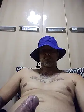 Snapshot of Arteiroelo chatting on February 26, 2026, 8:30 pm Arteiroelo online show from February 26, 2026, 8:30 pm