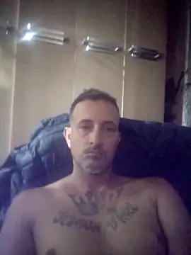 Snapshot of Arteiroelo chatting on March 4, 2026, 1:39 pm Arteiroelo online show from March 4, 2026, 1:39 pm