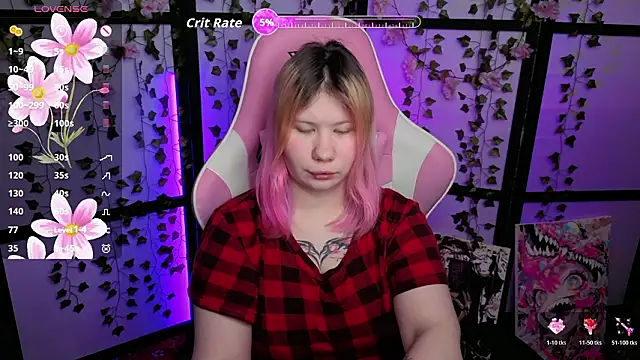 Snapshot of kitsune_little chatting on March 4, 2026, 9:43 pm kitsune little online show from March 4, 2026, 9:43 pm