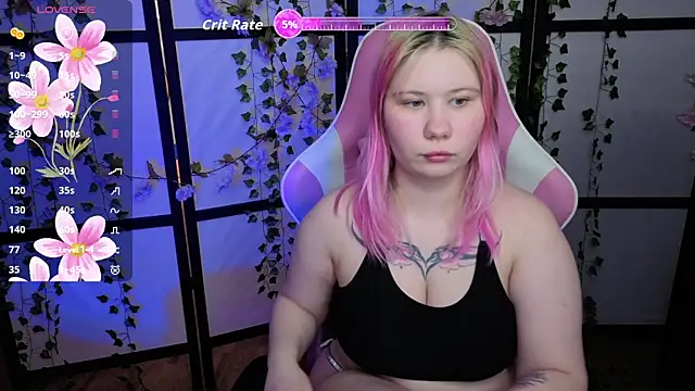 Snapshot of kitsune_little chatting on April 18, 2026, 1:26 pm kitsune little online show from April 18, 2026, 1:26 pm