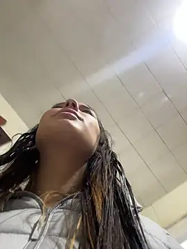 Snapshot of Lucyfer_fire chatting on February 27, 2026, 11:32 am Lucyfer fire online show from February 27, 2026, 11:32 am