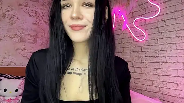 ExiePecue online show from February 14, 2026, 7:05 am