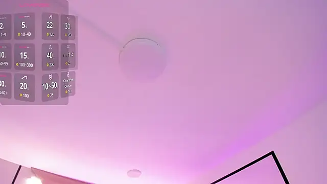 ariadna boneville online show from April 17, 2026, 2:36 am