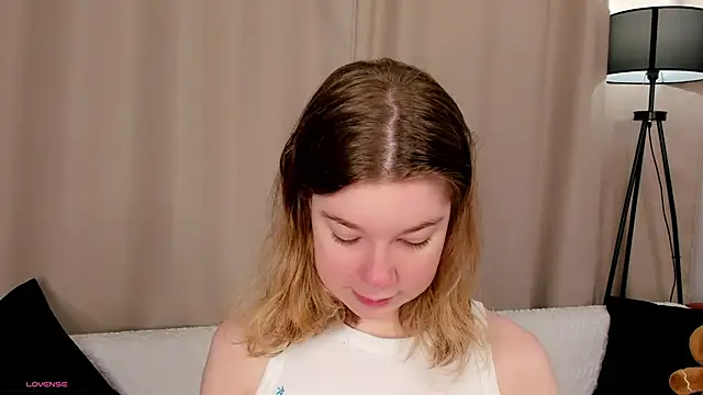 Snapshot of MaraaSwan chatting on February 20, 2026, 12:07 am MaraaSwan online show from February 20, 2026, 12:07 am