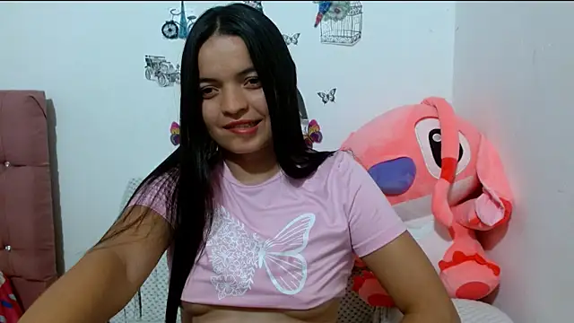 Snapshot of sweett_2026 chatting on May 17, 2026, 11:34 pm sweett 2026 online show from May 17, 2026, 11:34 pm