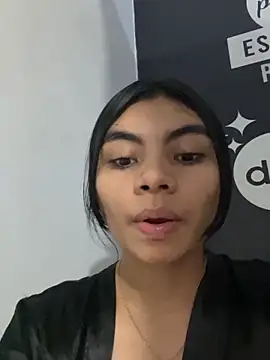 eimmy  skinny online show from May 15, 2026, 11:12 pm
