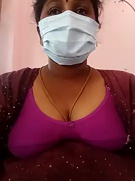 tamilkaviya431 online show from February 27, 2026, 6:02 am