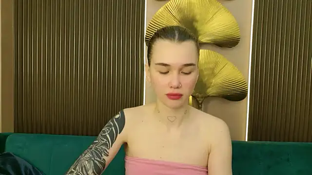 Snapshot of Hana_Watt chatting on March 21, 2026, 8:41 am Hana Watt online show from March 21, 2026, 8:41 am