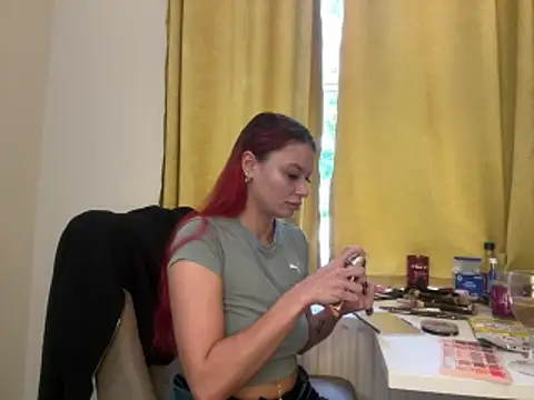 FoxyValentine online show from May 3, 2026, 9:59 am