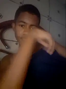 Snapshot of jujubinha1028 chatting on February 18, 2026, 2:29 am jujubinha1028 online show from February 18, 2026, 2:29 am