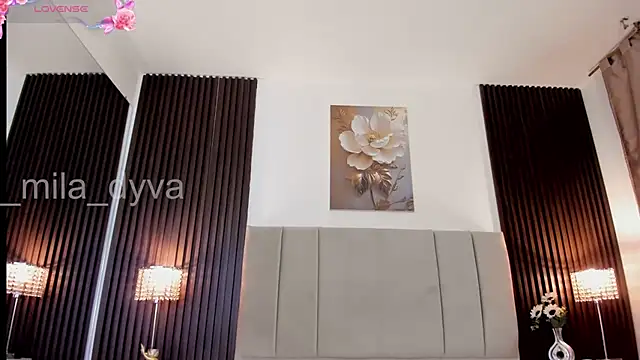  MiLa Dyva online show from May 29, 2026, 12:03 pm