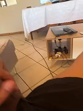 Snapshot of colouredboyfrombelhar chatting on February 20, 2026, 7:54 am colouredboyfrombelhar online show from February 20, 2026, 7:54 am