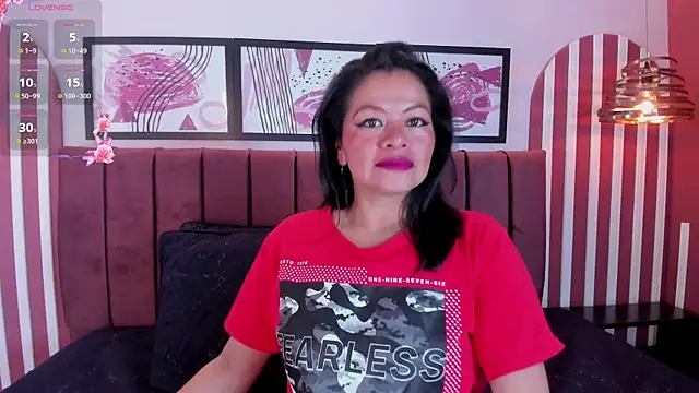 Snapshot of Saray_Becker_ chatting on February 28, 2026, 2:56 am Saray Becker online show from February 28, 2026, 2:56 am