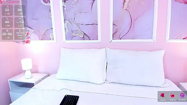 Saray Becker  online show from March 25, 2026, 7:09 pm