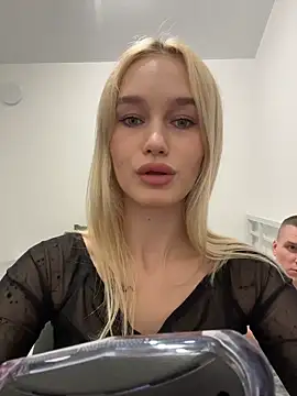 Snapshot of Kristina_Maks chatting on April 3, 2026, 5:55 pm Kristina Maks online show from April 3, 2026, 5:55 pm